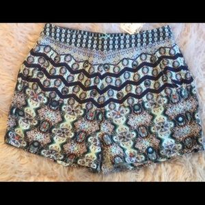 Kendal and Kylie patterned shorts